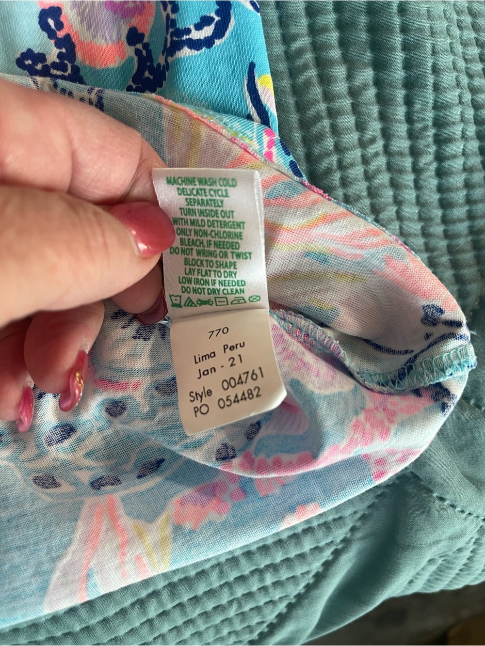 Lilly Pulitzer Ross Sleeveless Floral Shift Dress in Aqua, Pink & Navy - Picture 4 of 8